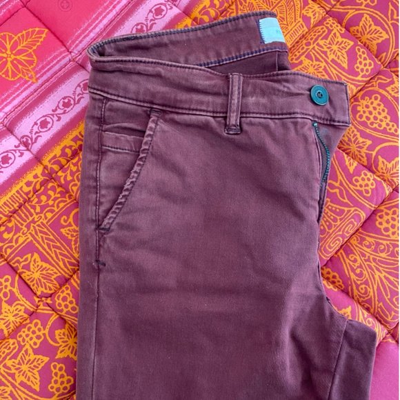 Burgundy Jeands - Picture 2 of 7